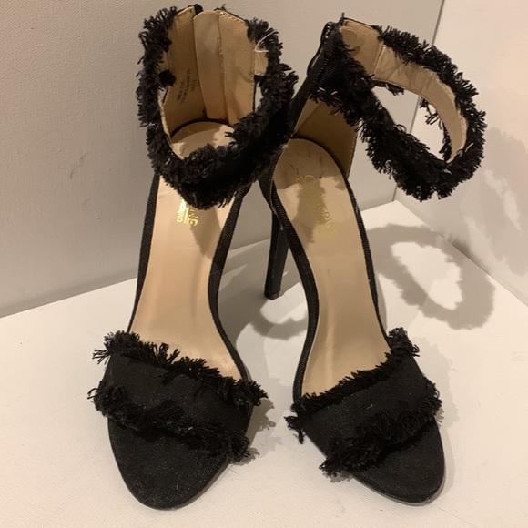 Catherine Malandrino 🖤Black Denim Fray Edge Sherpa Look Fringe Ankle Strap Heel - Picture 7 of 11